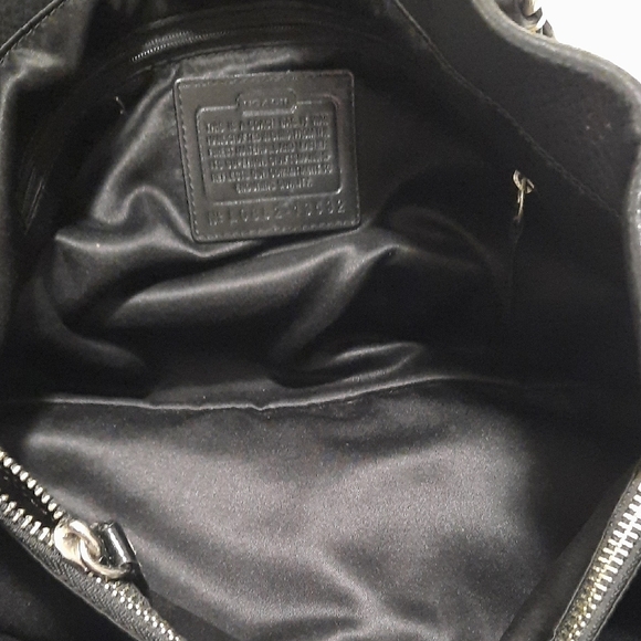 Coach Monochrome Patterned Shoulder Bag - Picture 7 of 11